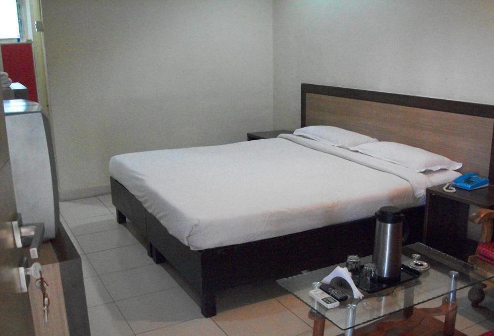 7 Apple Resort Lonavala Værelse billede