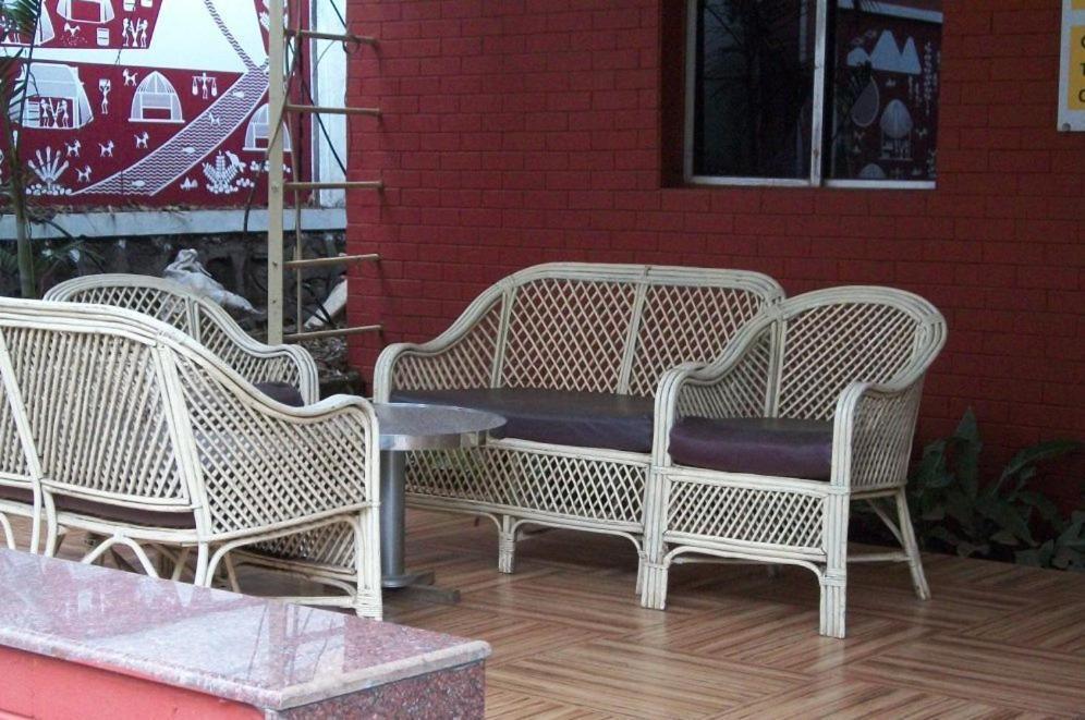 7 Apple Resort Lonavala Eksteriør billede