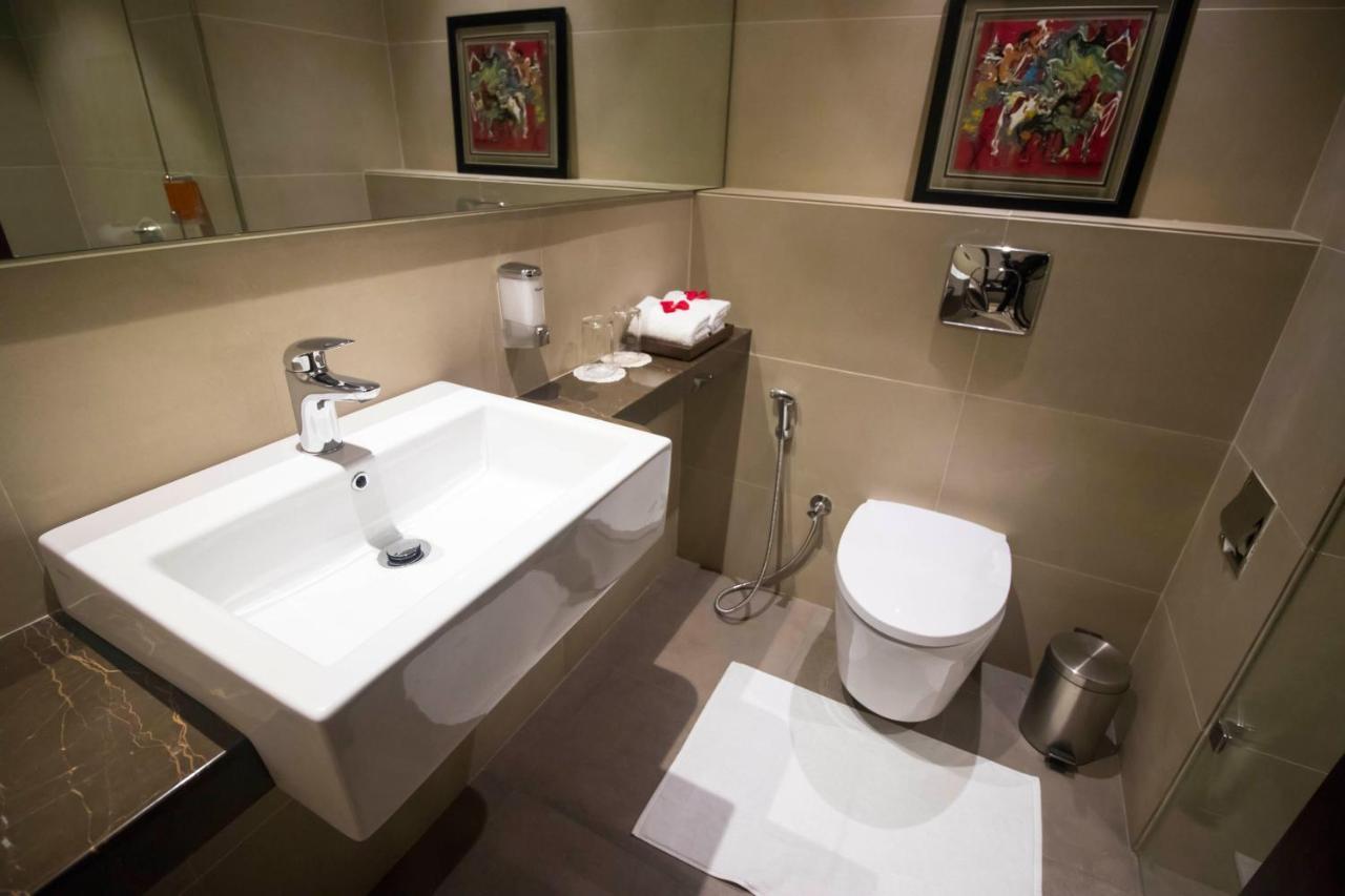 7 Apple Resort Lonavala Eksteriør billede