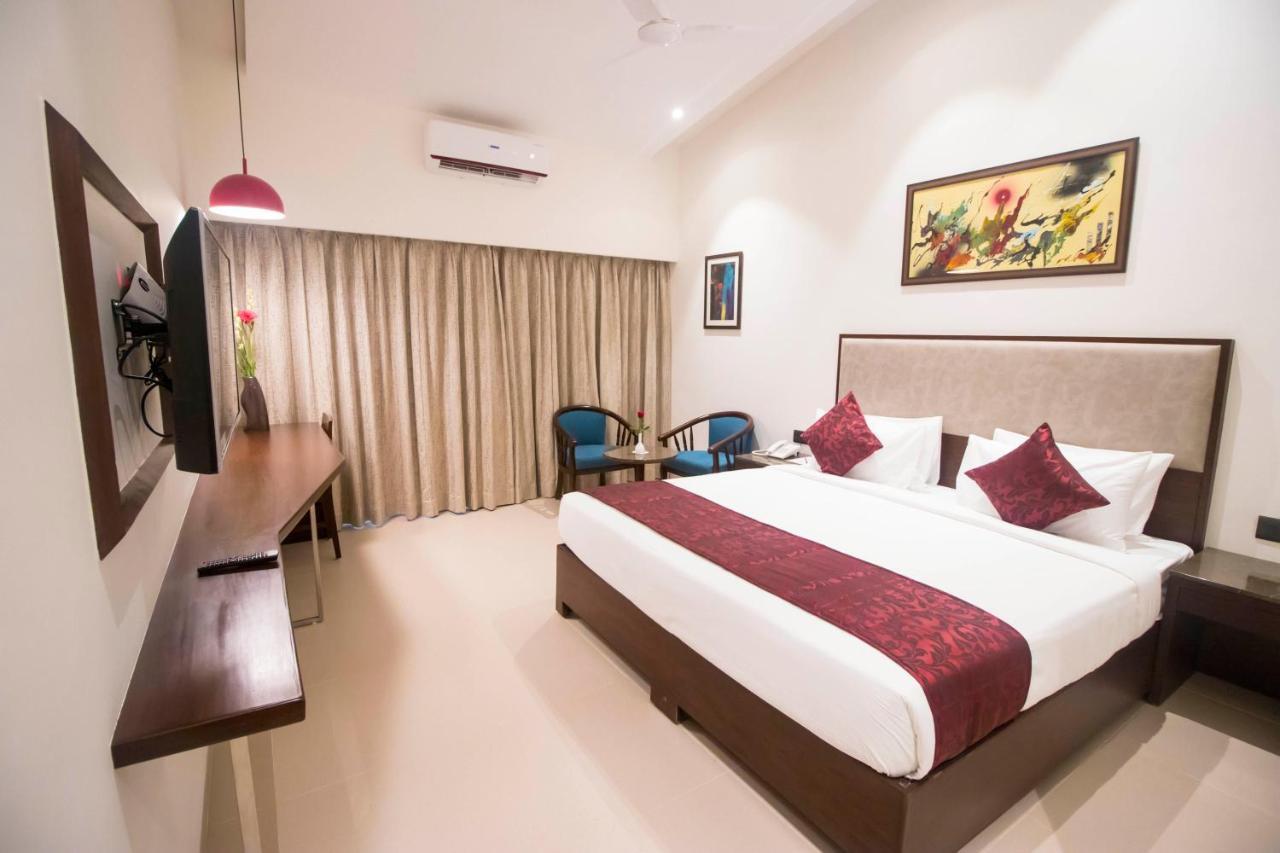 7 Apple Resort Lonavala Eksteriør billede